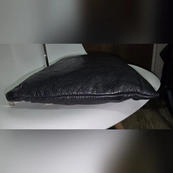 ××× SOLD ××× Balenciaga Classic Clip Clutch - Picture 8 of 15